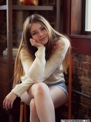 Lana Lea Sweater This Years Model Pics