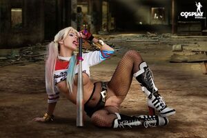 Vickie Brown Harley Quinn Cosplay Erotica