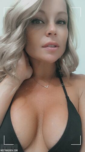 Meet Madden Ready For Sunshine nude pics