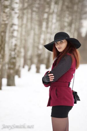 Jeny Smith Posing Bottomless In The Snow Russian Flasher