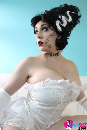 Kayla Kiss Bride Of Frankenstein Cosplay Nudes