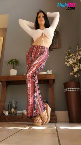 Kayla Kiss Boho Chic Fashion Big Boobs