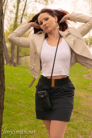 Jeny Smith Some Spring Photos Nude Pics