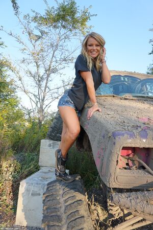 Meet Madden 4x4 Jeep Busty Blonde