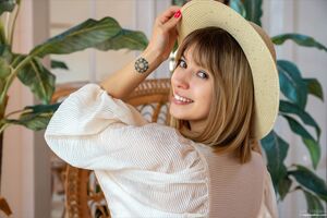 Avery Understated Ecstasy MPL Studios