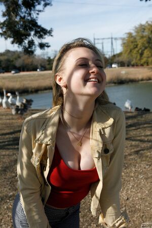 Kerin Metzger Gets Goosed Zishy