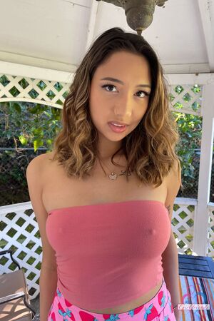 Kimora Quinn Upskirt ATK Girlfriends