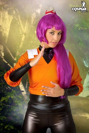 Liuna 2nd Division Cosplay Erotica