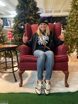 Meet Madden Holiday Fun nude pics