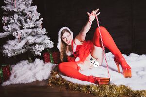 Lana Del Lust Santa Cutie Fill My Stocking