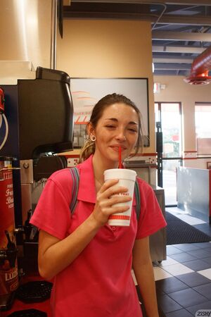 Hannah Tarley Skinny Fries Zishy