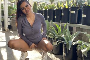 Numi Shes Busting Out FTV Girls