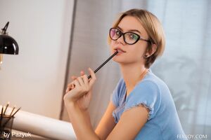 Lana Lane Lanas Debut Femjoy