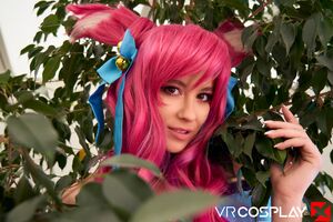 Eyla Moore League Of Legends Ahri Spirit Blossom VR Cosplay X