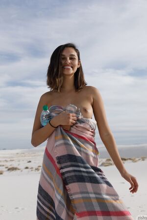 Alejandra Cobos White Sands Nude Zishy