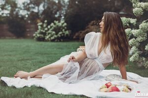 Eva Lovia Picnic Nude pics