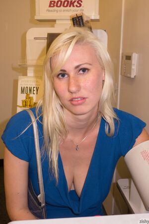 Iris Robie Robust Vocabulary Zishy