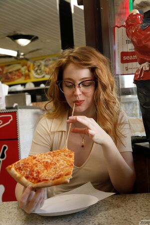 Erna OHara Extra Oregano Zishy