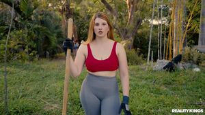 Abigaiil Morris and Bess Breast Save Water Shower Together Reality Kings