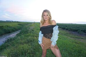 Meet Madden in Sunset