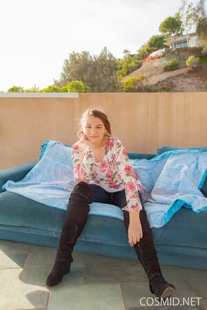 Sarah P in On The Couch at Cosmid