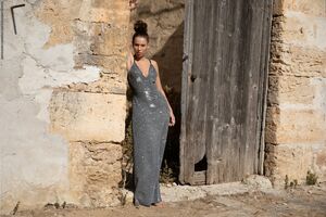 Georgina in Summer Vibes at Photodromm