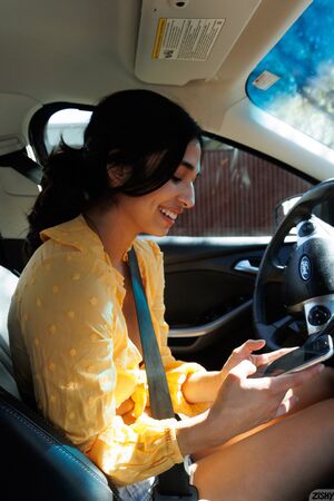 Reina Rae in Tucson Bodanical Garden at Zishy