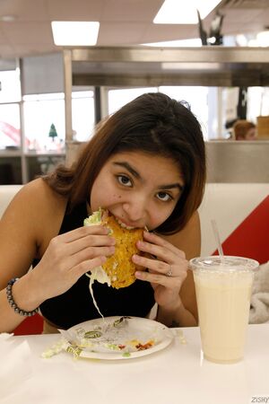 Hazel Heart in Tacos For The Wynn at Zishy