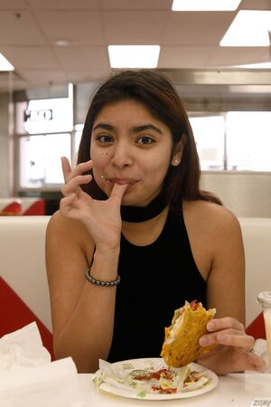 Hazel Heart in Tacos For The Wynn at Zishy