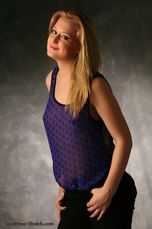 Taylor in Skinny Jeans at Next Door Models