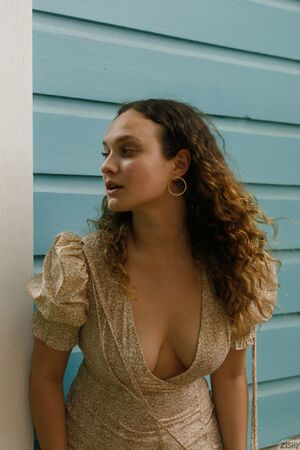 Carrie Barber in Goes Ooops at Zishy