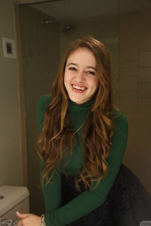 Rochelle Safford in Super Moons at Zishy