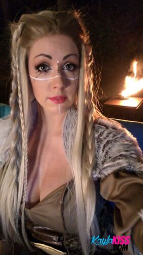 Kayla Kiss in GoT Cosplay