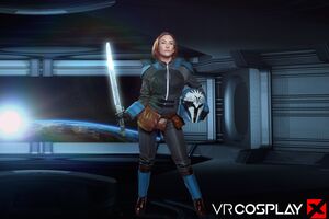Sophia Locke in The Mandalorian Bo Katan at VR Cosplay X