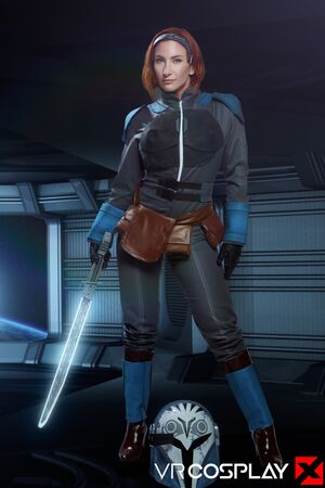 Sophia Locke in The Mandalorian Bo Katan at VR Cosplay X