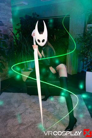 Stacy Cruz in Hollow Knight Hornet at VR Cosplay X
