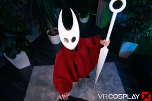 Stacy Cruz in Hollow Knight Hornet at VR Cosplay X