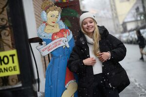 Samadhi Amour in Keeps Em Warm at Zishy