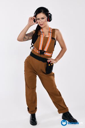 Jasmine Wilde in Labor Of Love at BaDoinkVR