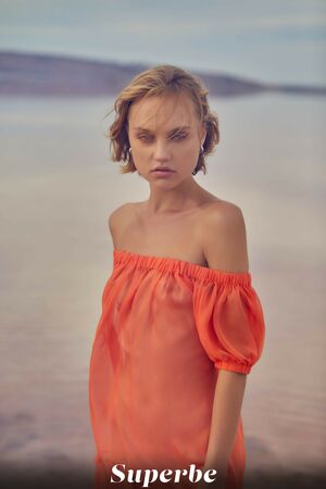 Hannah Ray in Dead Sea Poems at Superbe