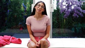 Sona in Gamer at Net Video Girls