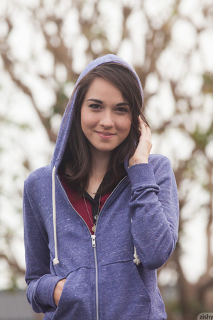 Gabrielle Klein Cute Zishy