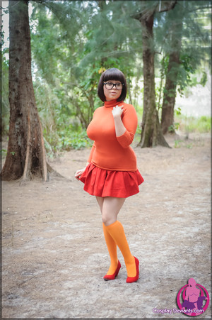 Envy Busty Jeepers Cosplay Deviants