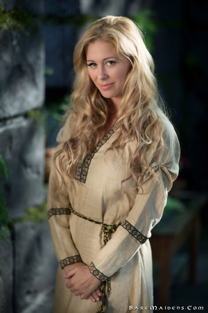 Cherie of Karsh Desire Bare Maiden