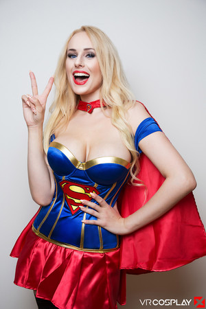 Angel Wicky Supergirl Cosplay