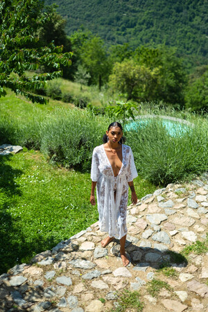 Barbie in Right Moment at Watch4Beauty