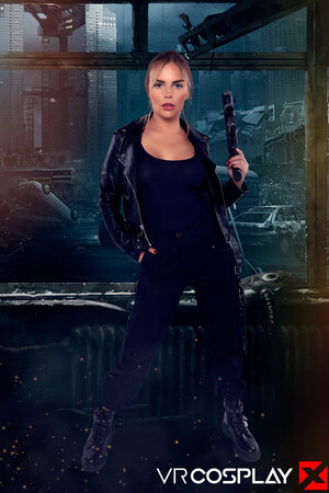 Kate Dalia in Terminator Genisys at VR Cosplay X