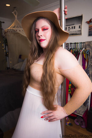 Lana Del Lust in Spring Fling