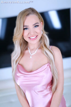 Blake Blossom at Amateur Allure