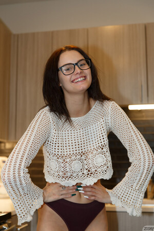 Stella Barry in Pullin Out The Stops on Zishy